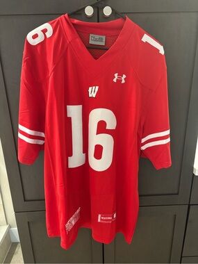 Russell Wilson Wisconsin #16 Jersey